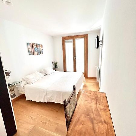 Pension Sarasate Памплона Экстерьер фото