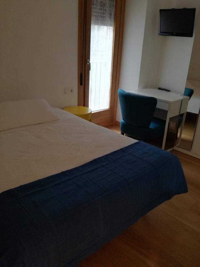 Pension Sarasate Памплона Экстерьер фото